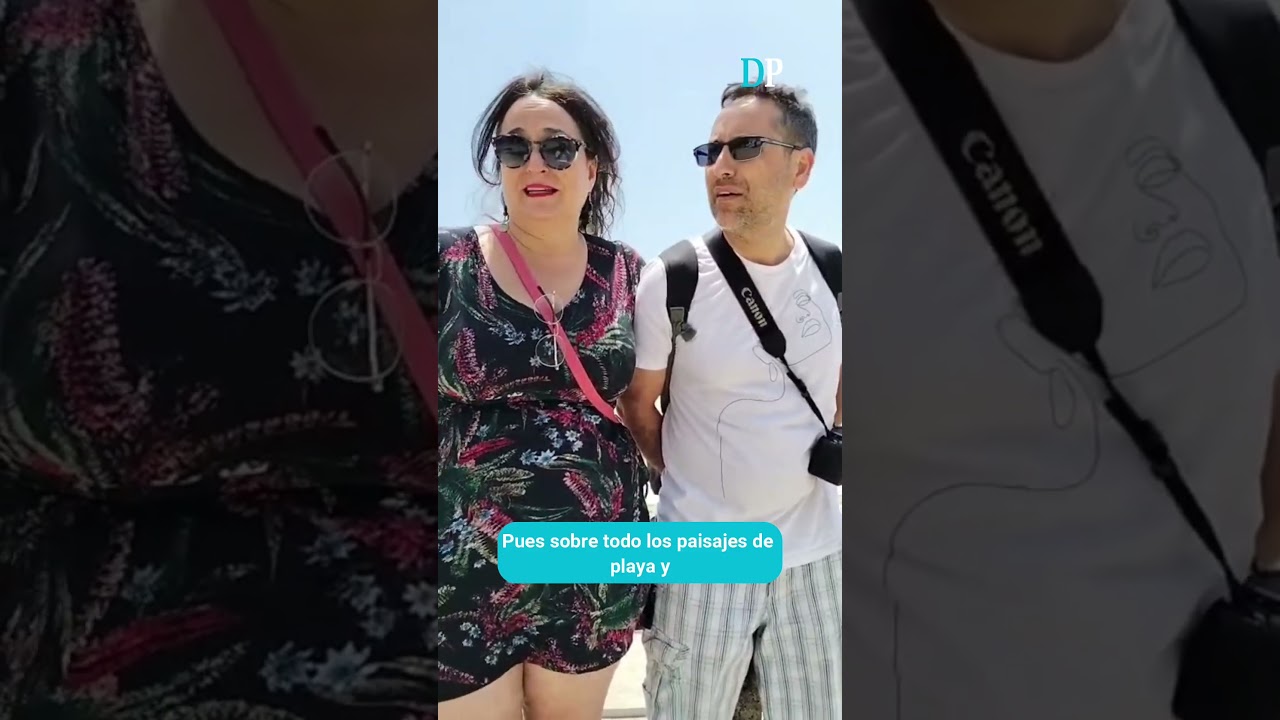 Mariló y Manuel, madrileños en Sanxenxo: "La playa es diferente a la que estamos habituados"