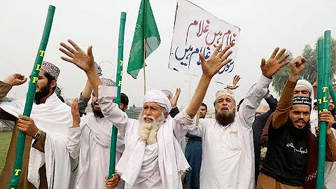 Protests in Pakistan after Supreme Court acquits Christian Asia Bibi of blasphemy
