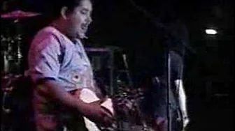 NOFX - Kill all the white man (live Dr. Music Festival '97) NOFX - Kill all the white man (live Dr. Music Festival '97)