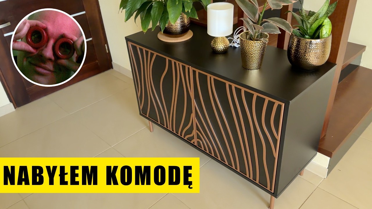 Wielkiej piękności komodę nabyłem drogą kupna