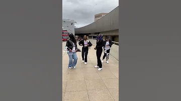 ONE DANCE TIKTOK TREND UK 