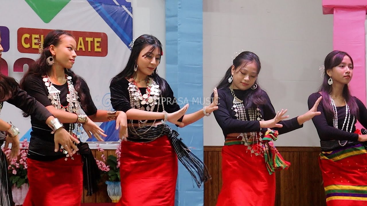 Auxilium Girl's School group dance live performance 2022