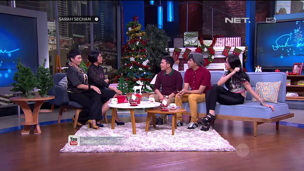 Tantangan Jessica, Indy, Joshua dan Jordi mendekorasi pohon Natal