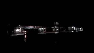 Menikmati suasana Hujan di Malam Hari #1