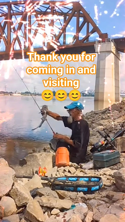 #80smusic #rock #music #karaoke #classicrock #bigcatfeverrods #bassfishing #fishing #lake #enjoy
