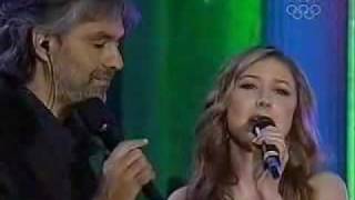 Andrea Bocelli & Hayley Westenra "Vivo Per Lei" on stage