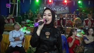 gadis cantik menyanyikan lagu lamunan - jiwangga music - tresno mulyo audio