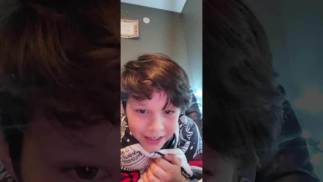 im here for supporte like suscribe and have a good dang dad soldier boy sighn🙉ng off