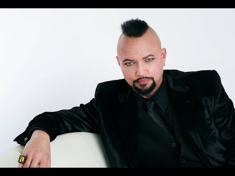 GEOFF TATE On "Operation: Mindcrime - The Key" Concept, Trilogy, Songwriting & Tour (2015)