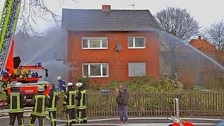 Sendenhorst - Sendenhorster Feuerwehr im Einsatz / übung Hausbrand