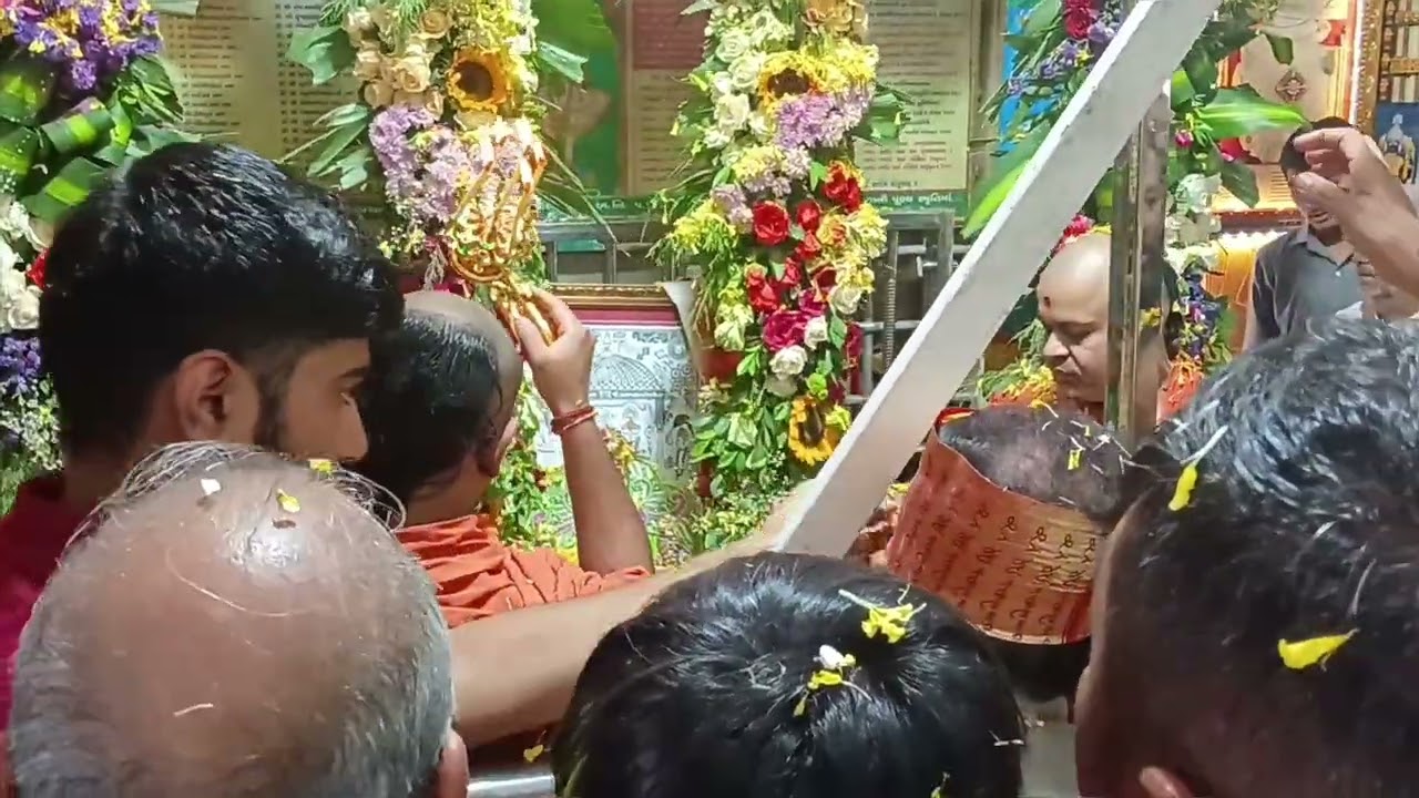 ફૂલદોલોત્સવ ||શ્રી નરનારાયણ દેવ જયંતી ઉત્સવ આરતી વડતાલ-ફાગણ વદ પડવો || તા.૦૪-૦૩-૨૦૨૬ || બદ્રિકાશ્રમ