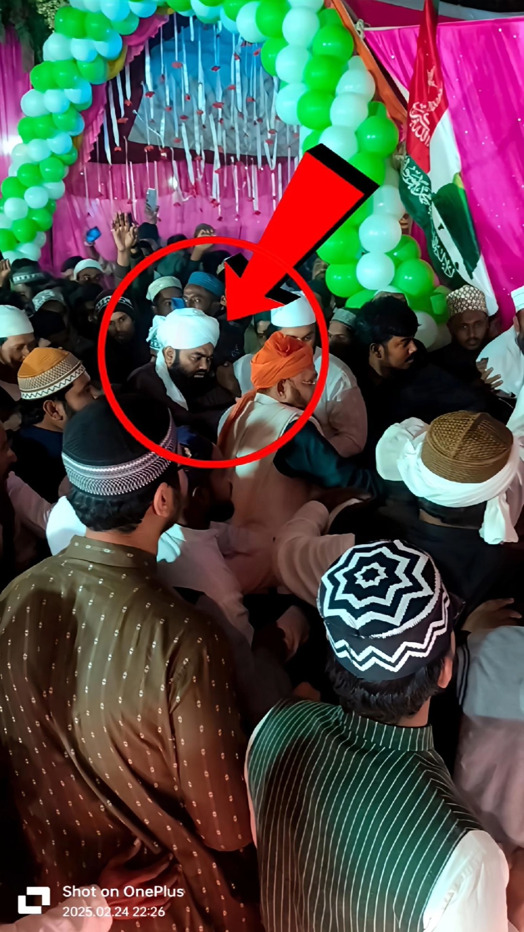 Sayyed Aminul Qadri Grand Entry Jalsa Hindupur Karchna Allahabad Uttar Pradesh