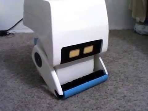Real Full Size Mo M O Robot From Wall E Movie Youtube