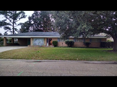501 Colonial Drive, Lafayette, LA home video tour