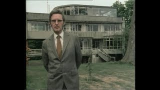 A305/15: English Houses of the Thirties A305/15: English Houses of the Thirties