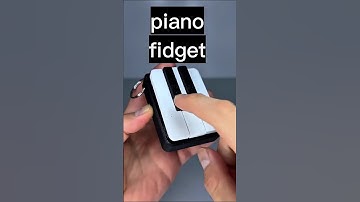 Piano Keyboard KEYCHAIN