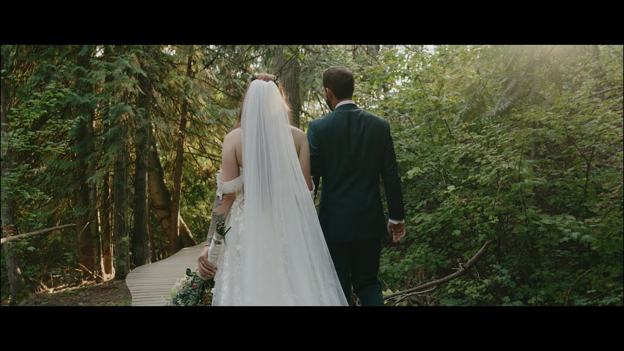 Hobbit Inspired Ethereal Kelowna Wedding