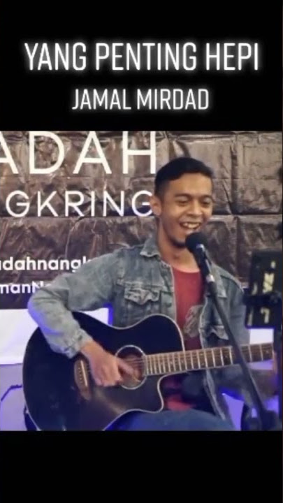 Penyanyi coper Yang penting happy ‼️ angkringan Djogja ha aha,,,uhu uhu