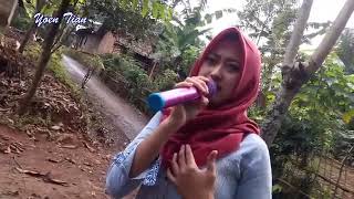 Download Lagu awalnya biasa tapi begitu music di koplo ahirnya gak bisa nahan goyang   tipis t MP3