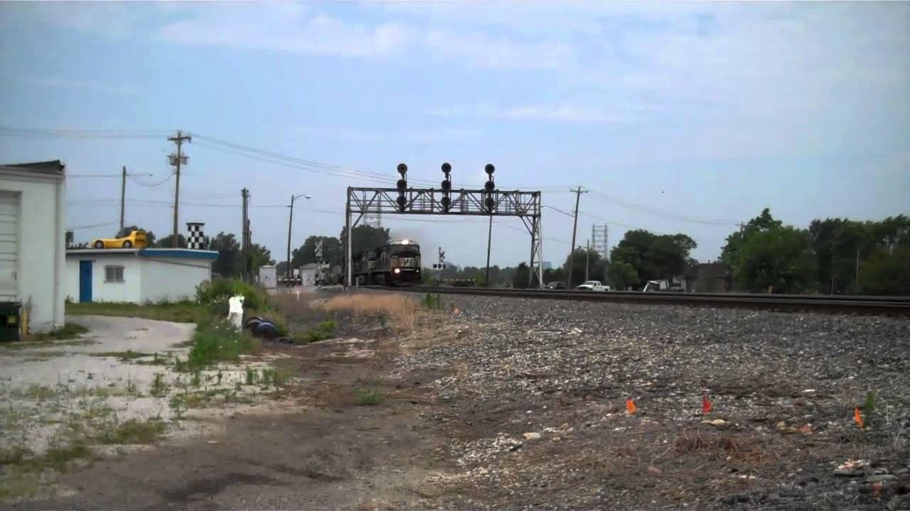 Ex- Conrail C40-8W Leading an NS Train With an Awesome RS3-L!!!