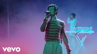 Shawn Mendes, Tainy - Summer Of Love (Live From The MTV VMAs / 2021) Resimi