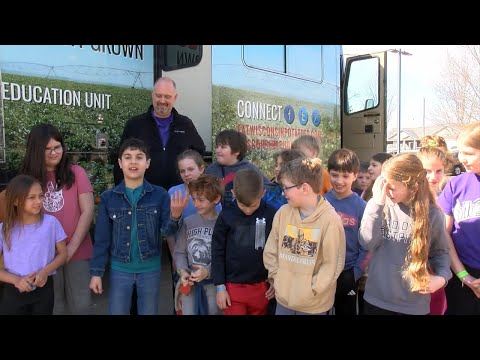 Spudmobile visits Mosinee Elementary School