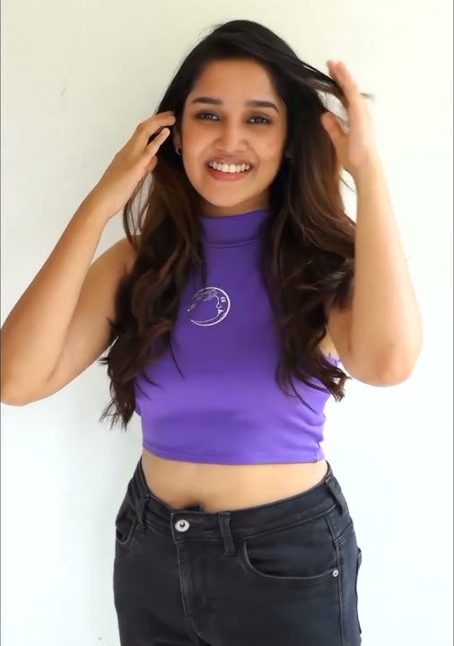 ANIKHA SURENDRAN✨💙!!#shorts #actress #anikhasurendran #anikha_surendran #actresshot #navel #hotlook