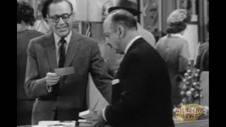 Jack Benny Abuses Mel Blanc (Jack Benny Show - Christmas Shopping, 1957)
