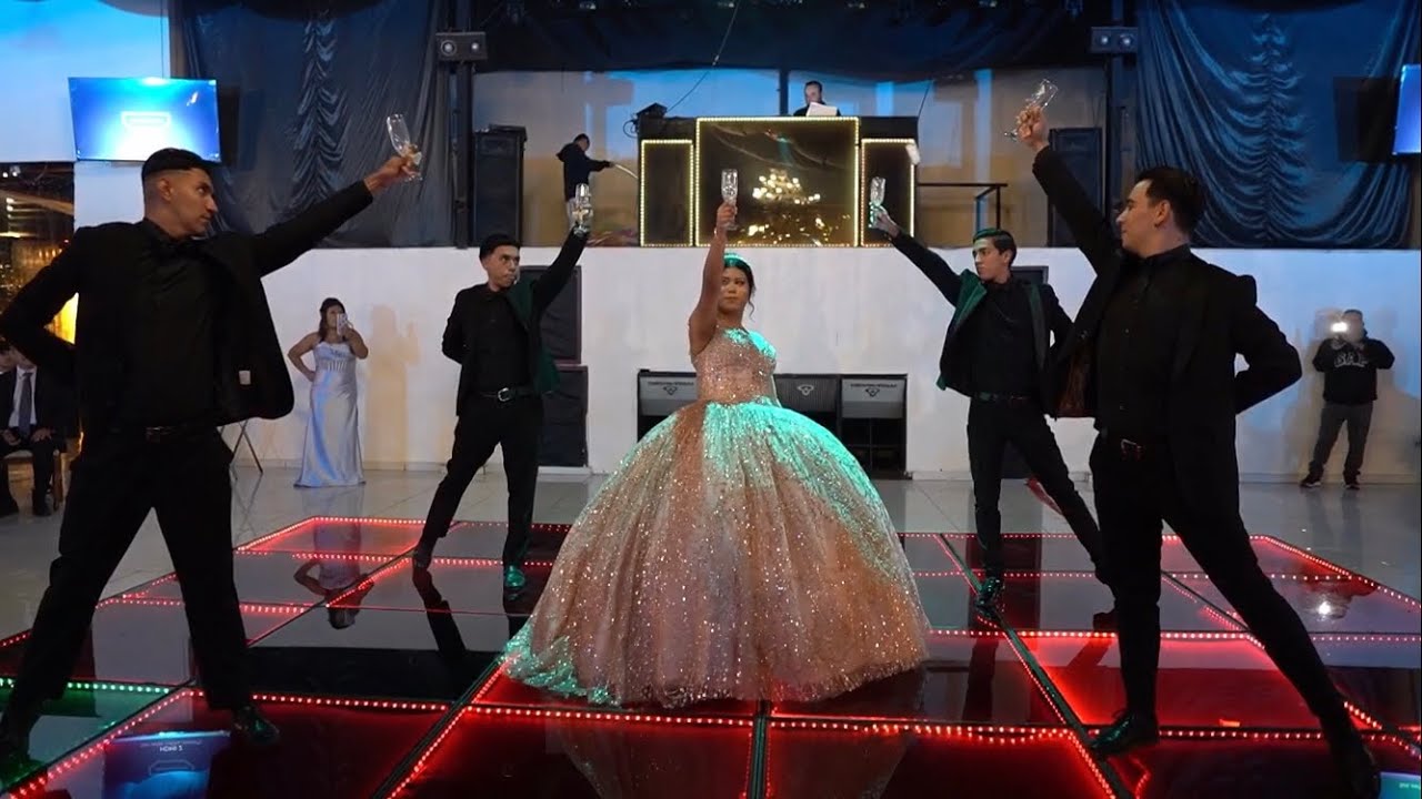 Vals de brindis XV Años Valentina 2024