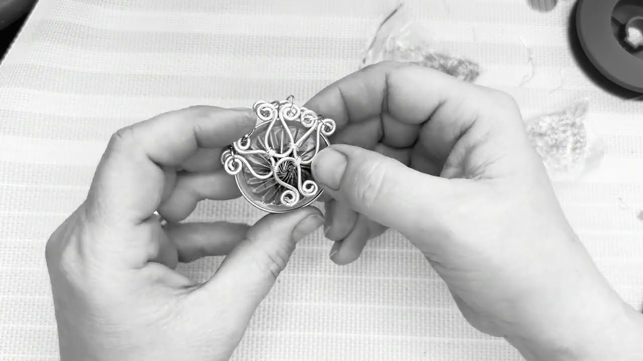 How to recycle coffee pods- Super Easy DIY Craft with Nespresso Capsules