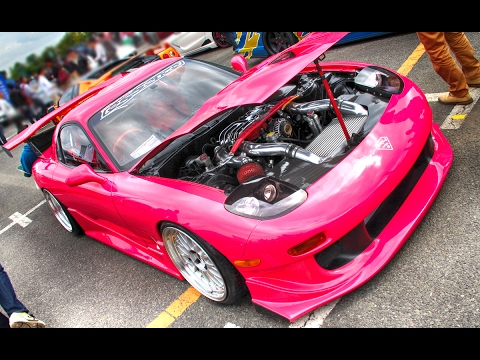 MAZDA RX-7 FD Pink Custom Car