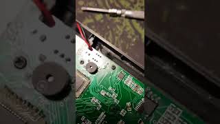 видео: DT 9208A замена капли на ICL7106 картинка: DT 9208A замена капли на ICL7106