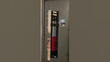 Next panel change out replacing a Zinsco brand panel. #electricalwork #zinsco #insuranceproblems