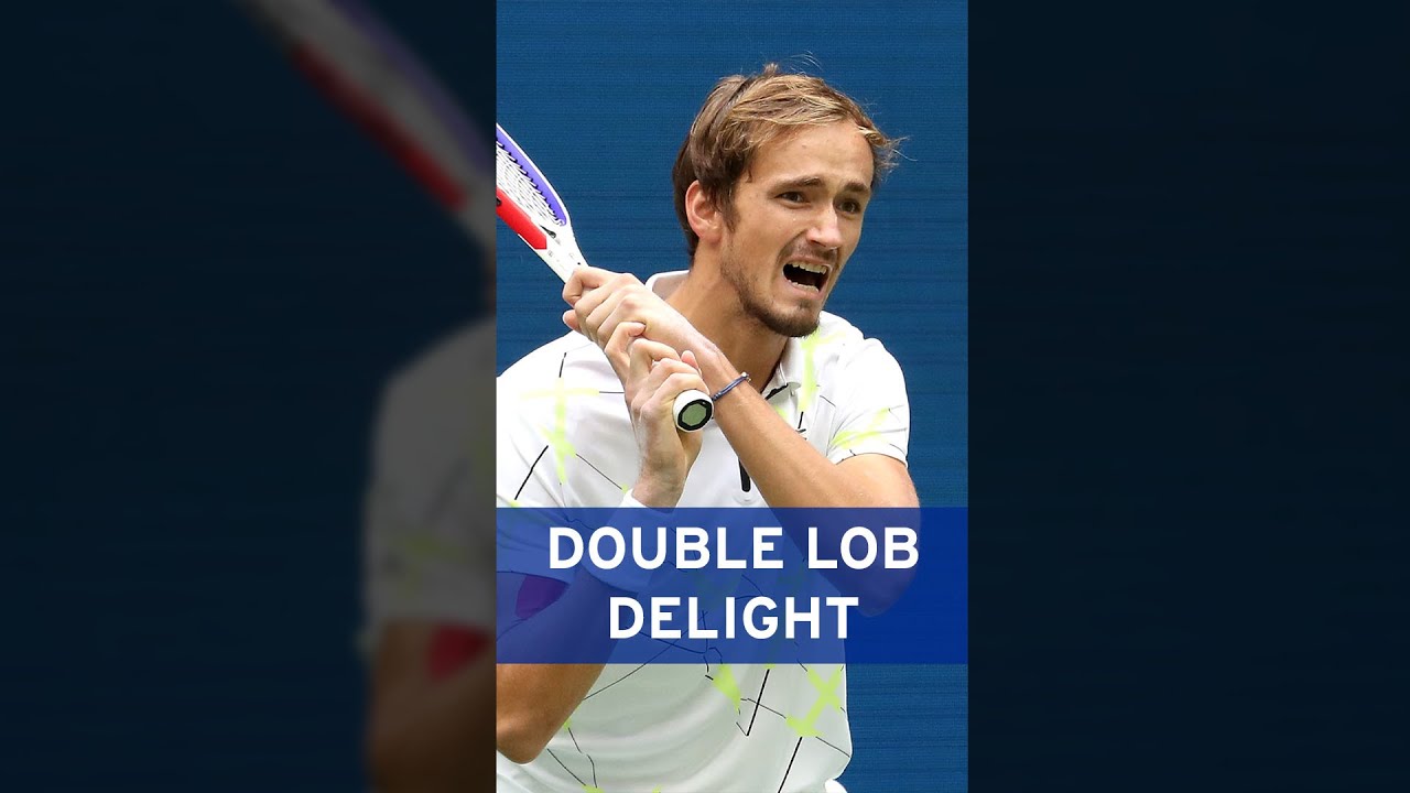 Daniil Medvedev hits 2 LOBS in unreal point! 👏