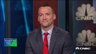 How to avoid financial scams