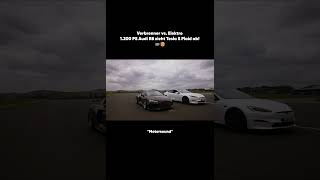 Thumbnail for Verbrenner vs. Elektro: 1.200 PS Audi R8 zieht Tesla S Plaid ab! 😱💪 | GRIP #shorts #throwback #628