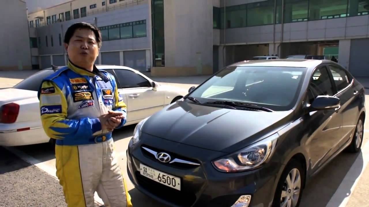 Хендай корейской сборки. Корейский Хендай Солярис. Hyundai Accent 2012 in Korea. Машина Hyundai Solaris кореец. Автомобиль Хендай Солярис кореец 2010г.
