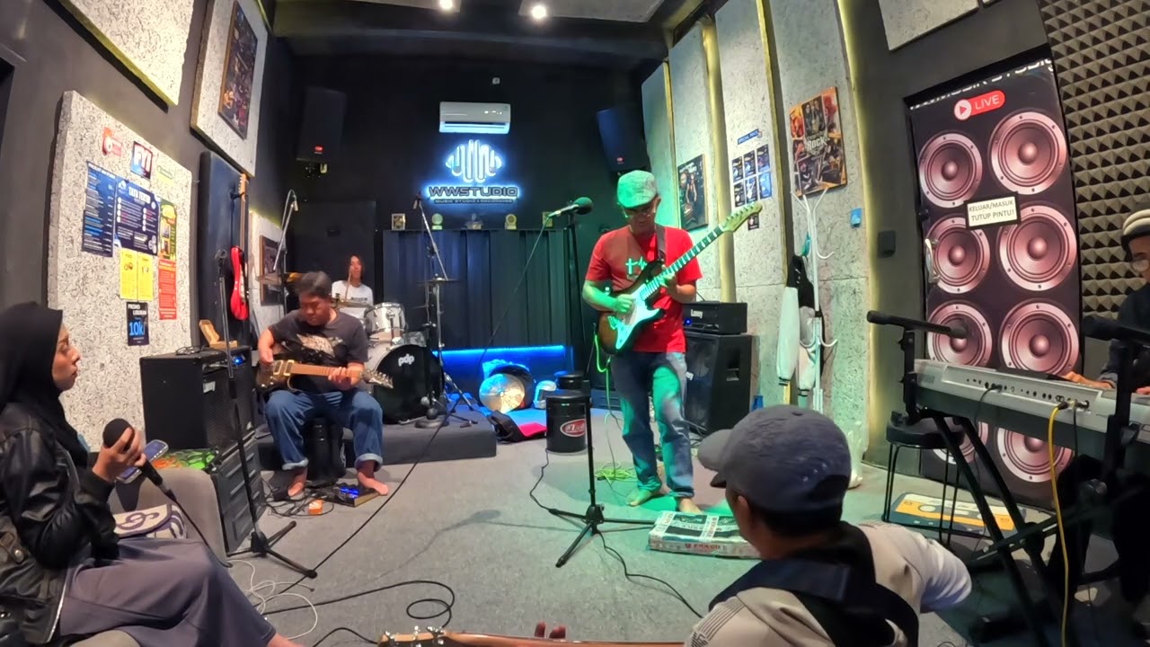 November Rain (latihan)