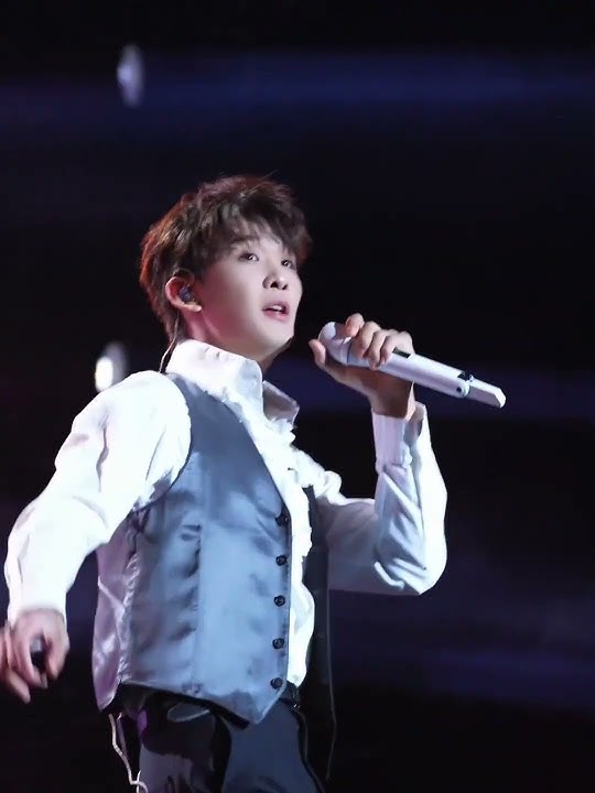 从前那个女孩已经消失在人海 #王赫野   #天作之合演唱会 #天赐的声音演唱会 #天赐的声音