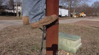 Need to Climb a Metal Pole? screenshot 3