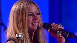 Avril Lavigne - Interview + Let Me Go (live @ Katie 2013)