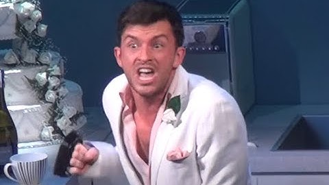 JONATHAN BAILEY Company - London 2018