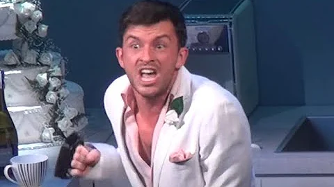 JONATHAN BAILEY Company - London 2018