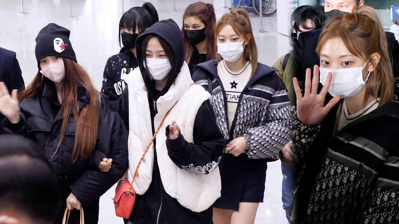 뉴진스 (NewJeans) 입국 직캠 @ 인천공항｜230108