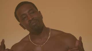 Avn Show 2025 X Isiah Maxwell