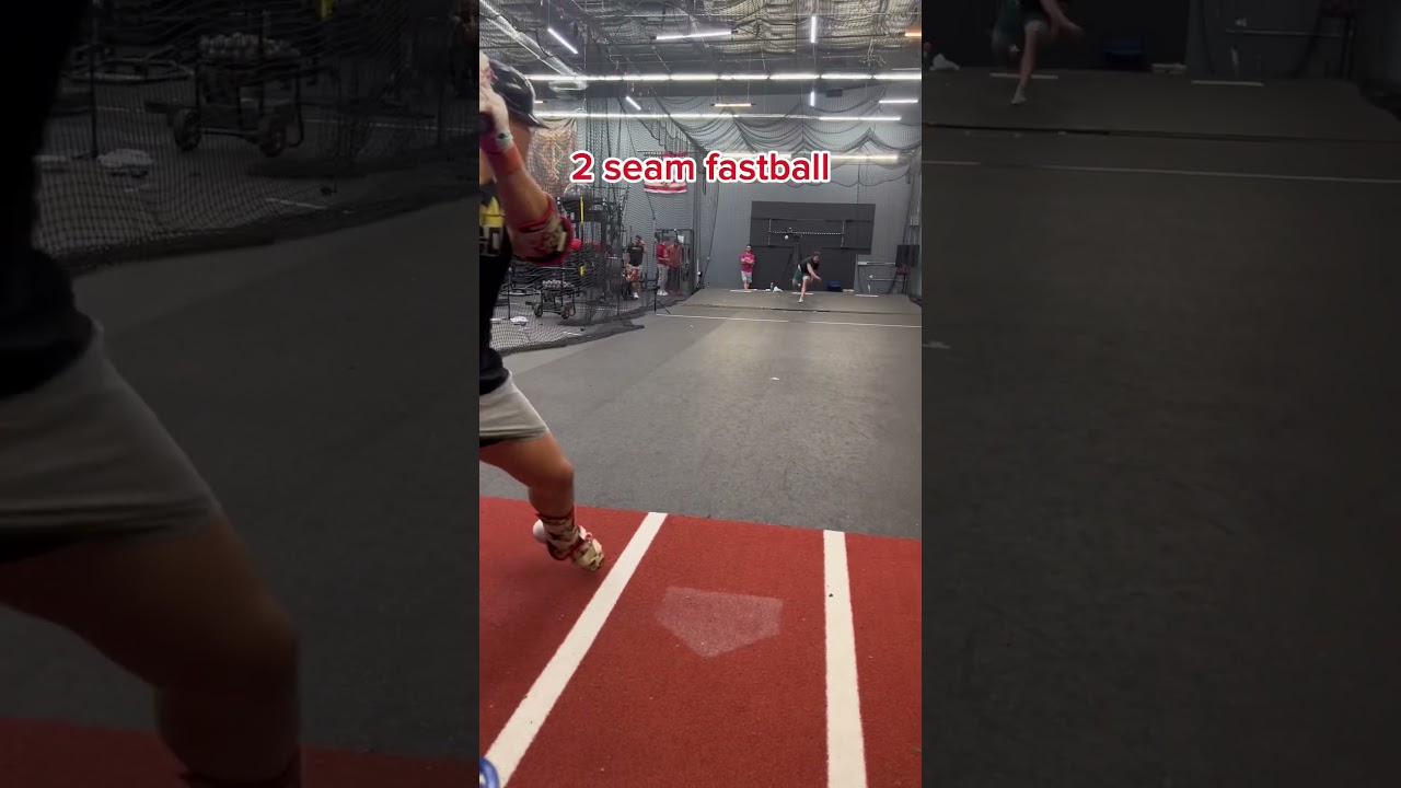 Вот как выглядит питчинг в MLB! #бейсбольнаяжизнь #mlb #бейсбол #бейсбольныйсезон #ytshorts