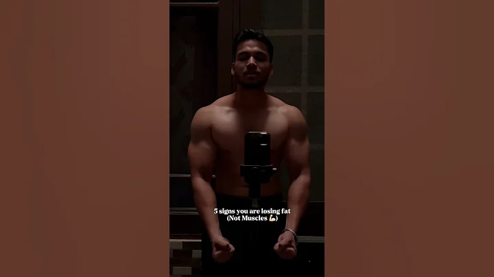 5 signs you are losing fat not muscles #fitness #fatloss #fitnessmotivation #leangains #weightloss