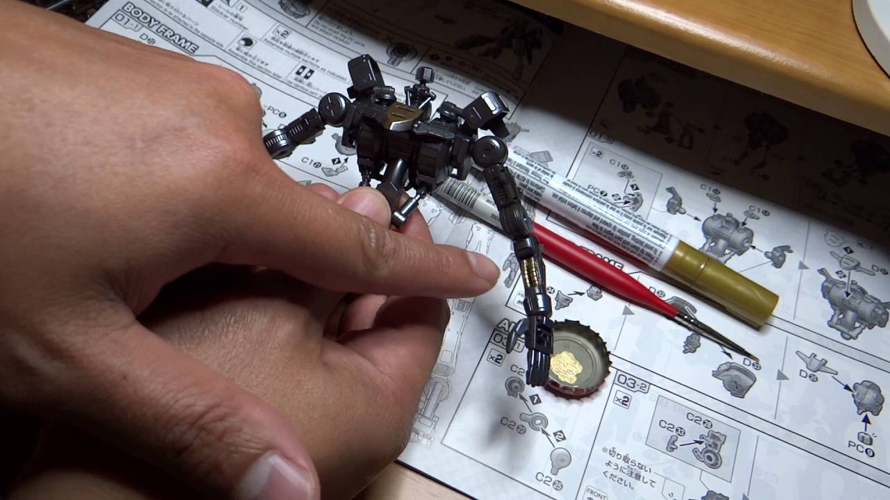 Cheap and easy gunpla detailing w/ Metallic Sharpies! - HOT TIP 