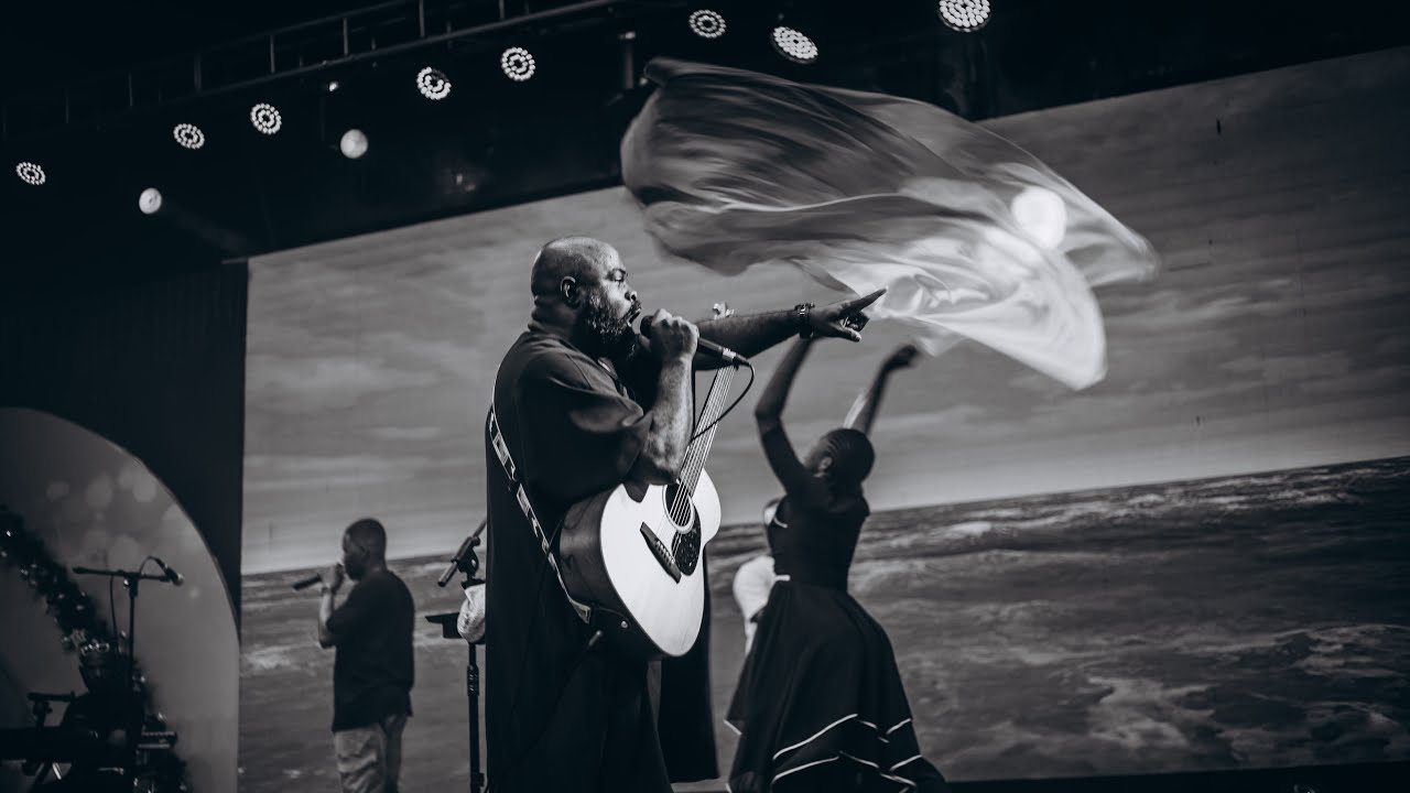 Moses Akoh - Spontaneous Adoration