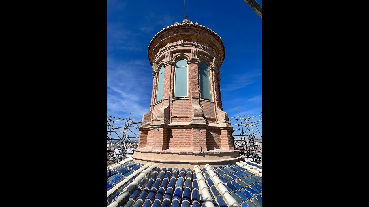 Restauración cúpula iglesia de las Escuelas Pías de Valencia. Corto